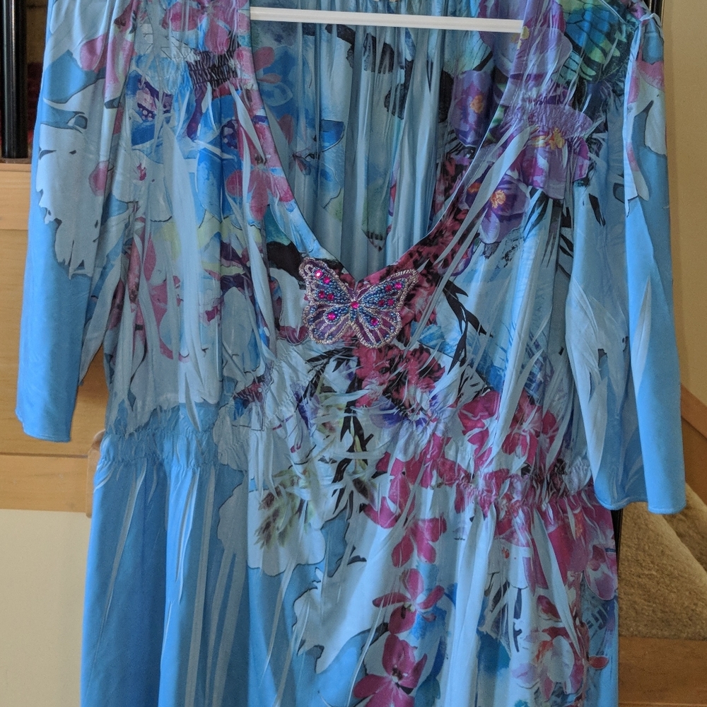 Blouse with butterfly